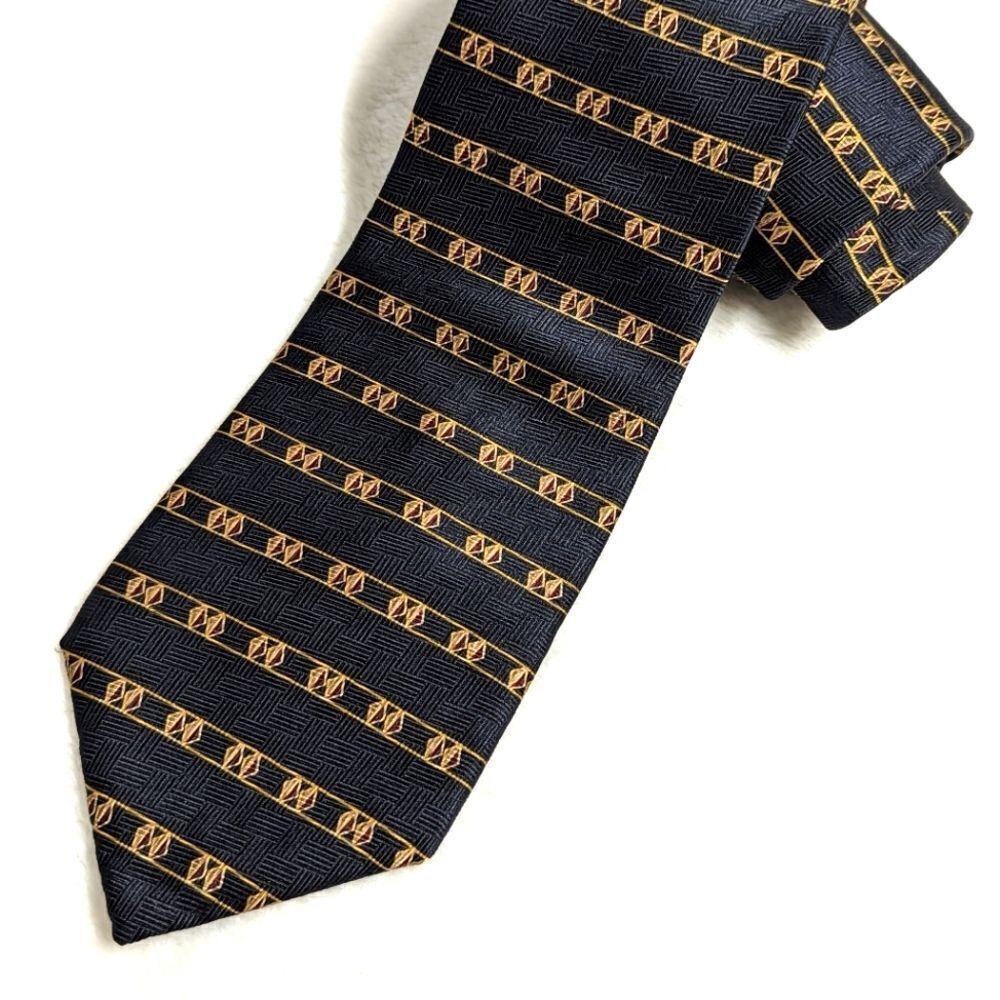 Vintage 1980's Neo Bill Blass 100% Silk Tie - Classic Black & Gold Motif